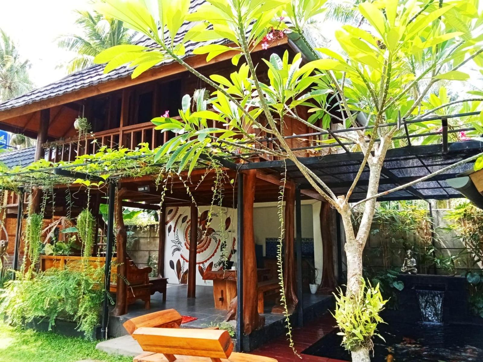 Tahlia'S Villa Sorongjukung Exterior photo